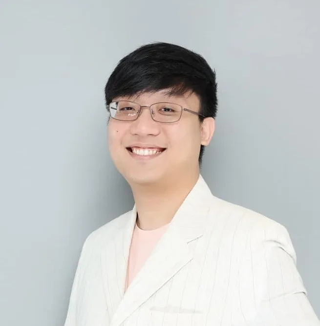 Charnrit Khongthanarat, senior BI engineer and BI consultant